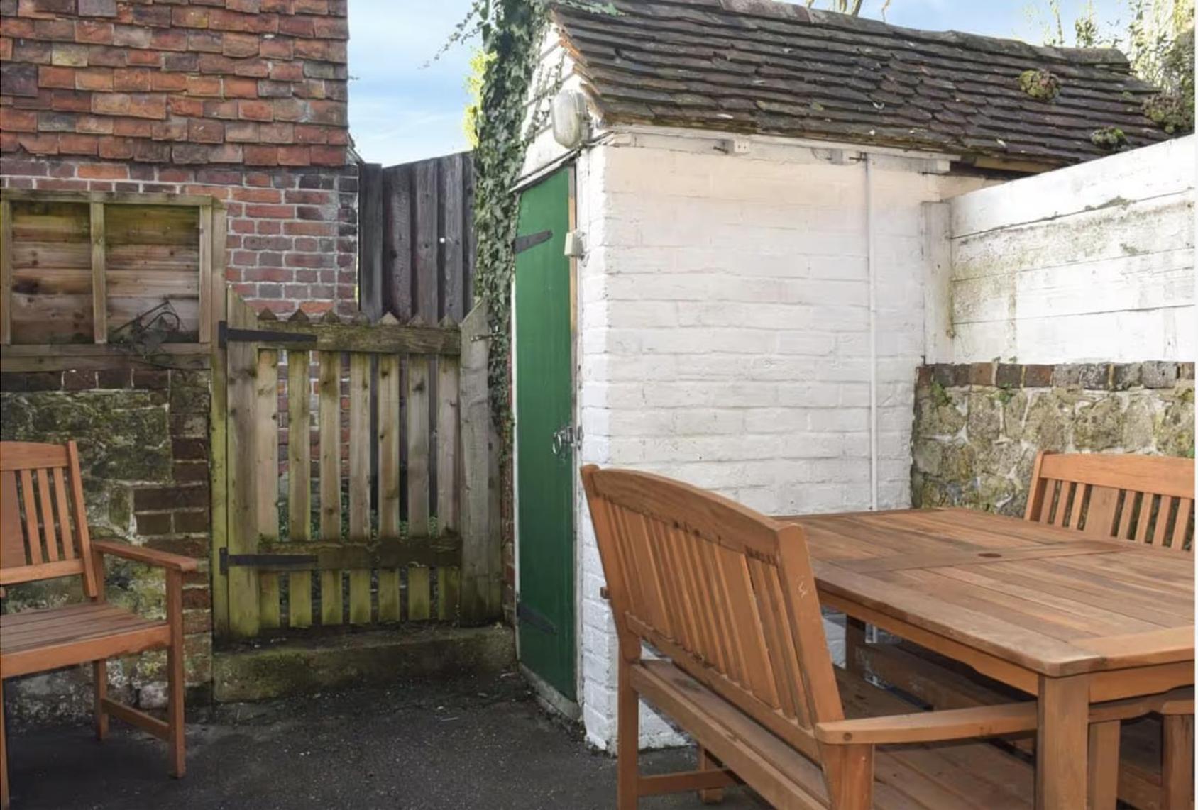 Beautiful Renovated Cottage In Mersham Ashford Kent Bagian luar foto