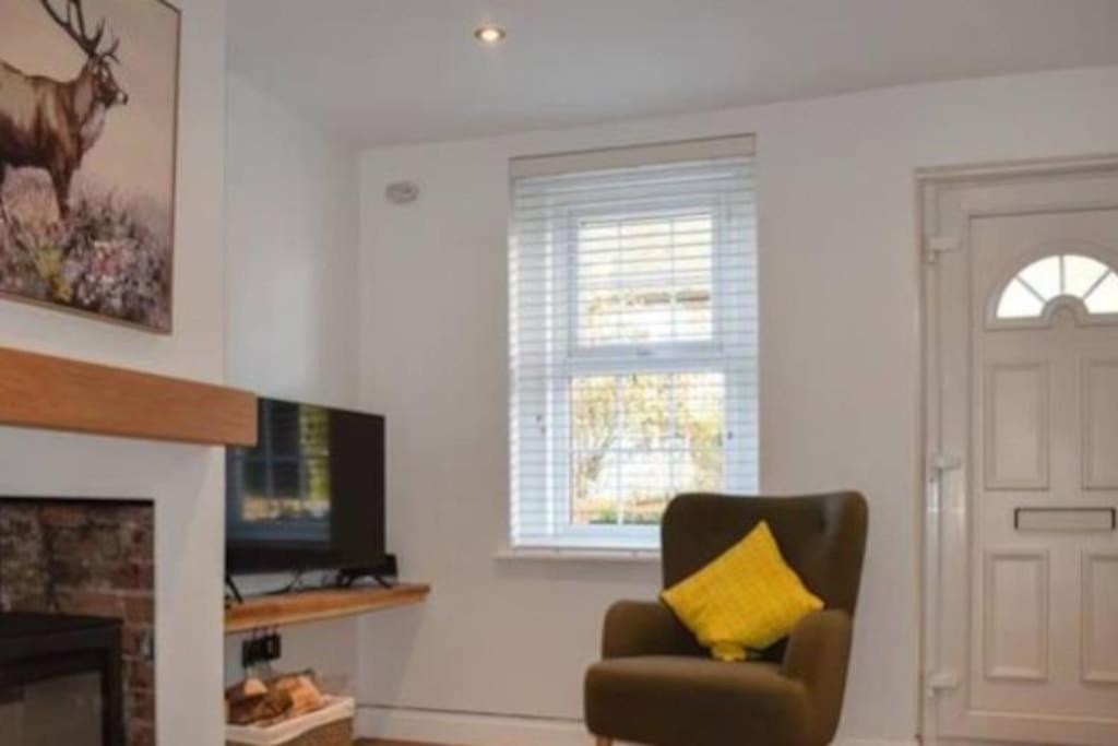 Beautiful Renovated Cottage In Mersham Ashford Kent Bagian luar foto